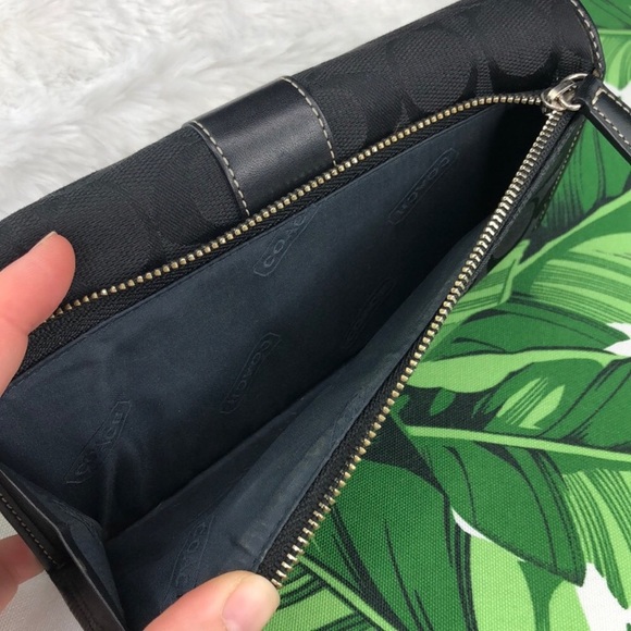 COACH WALLET - Picture 5 of 10